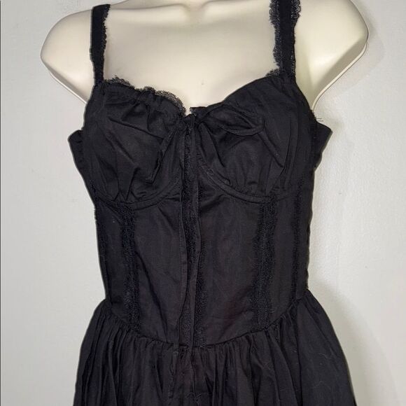 FOREVER 21
Lace-Trim Bow Bustier Mini Dress Small - Picture 8 of 13